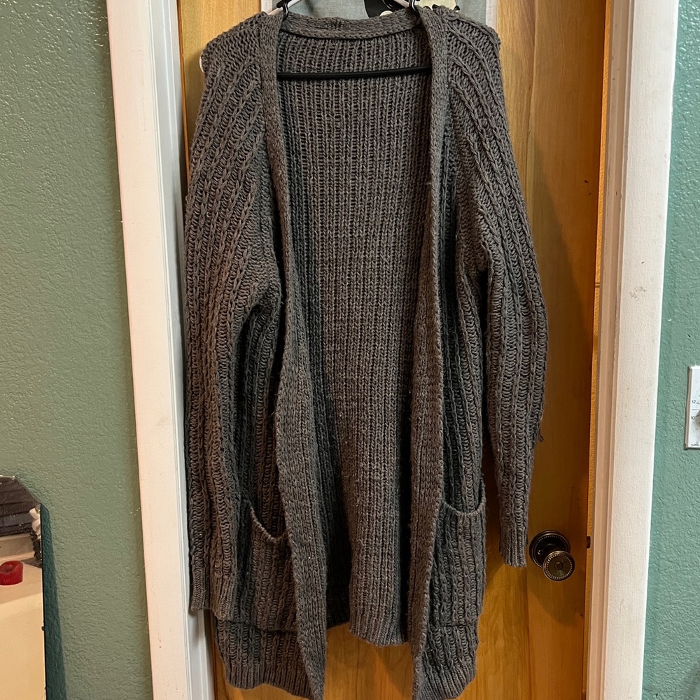 Brandy Melville Hannalei  Cardigan